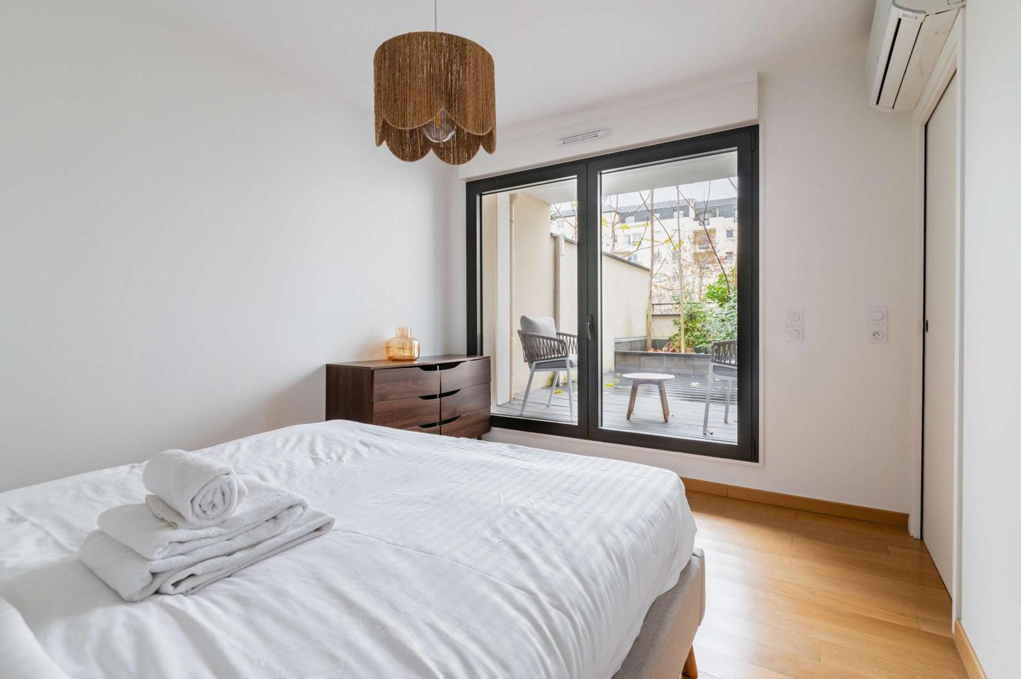 Appartement Lumineux Avec Terrasse Courbevoie - 4P - Flat-Guest מראה חיצוני תמונה