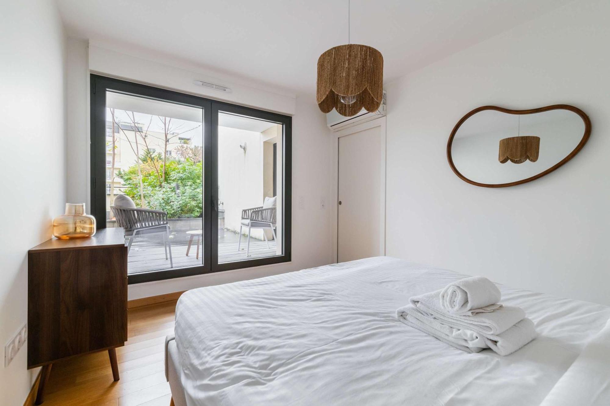 Appartement Lumineux Avec Terrasse Courbevoie - 4P - Flat-Guest מראה חיצוני תמונה