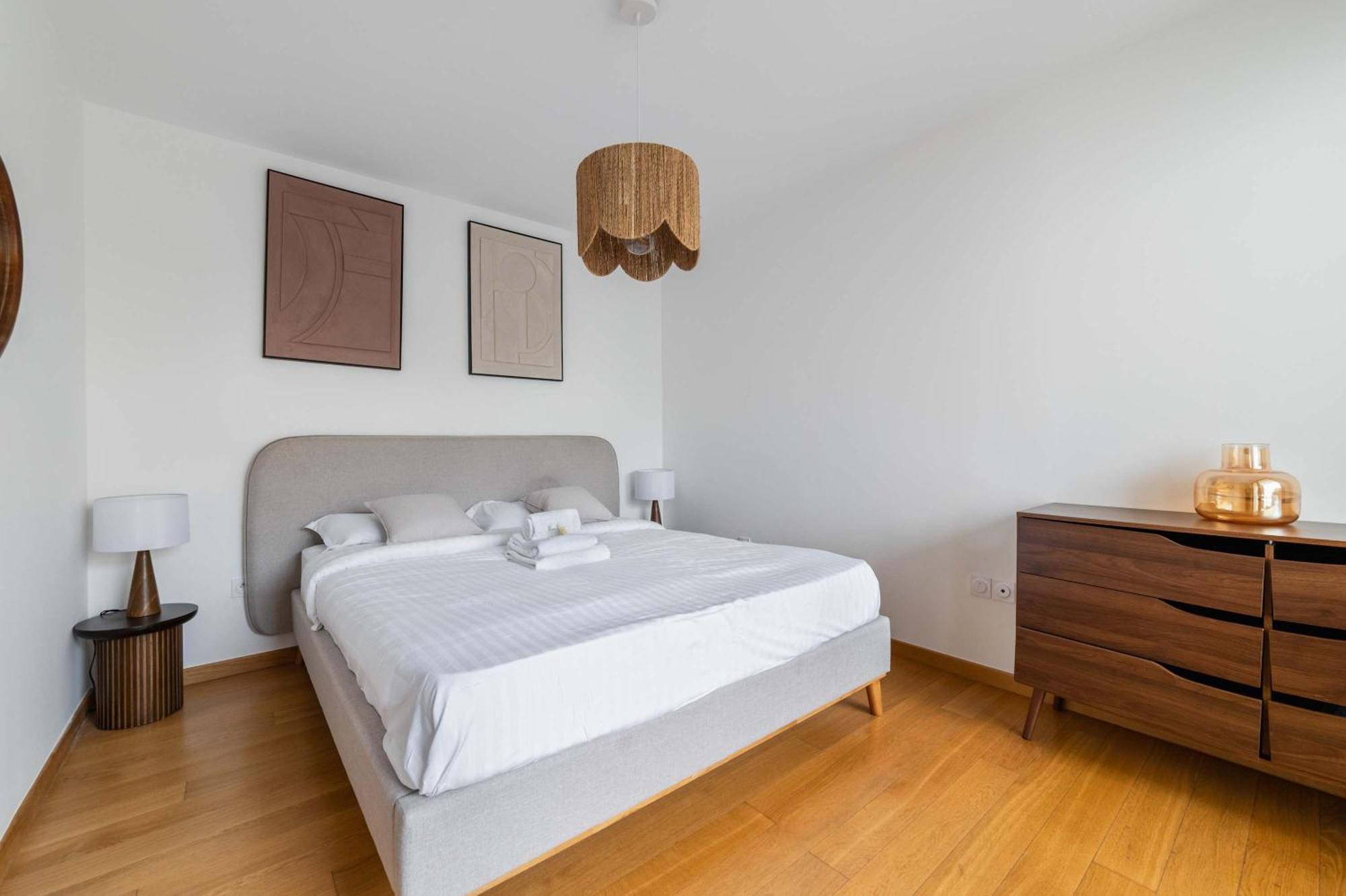 Appartement Lumineux Avec Terrasse Courbevoie - 4P - Flat-Guest מראה חיצוני תמונה